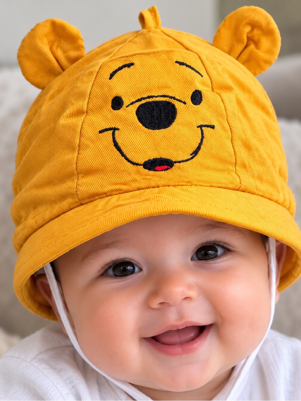 NWT Vintage Y2K Disney Winnie the Pooh hat with ears Infant Baby Boy